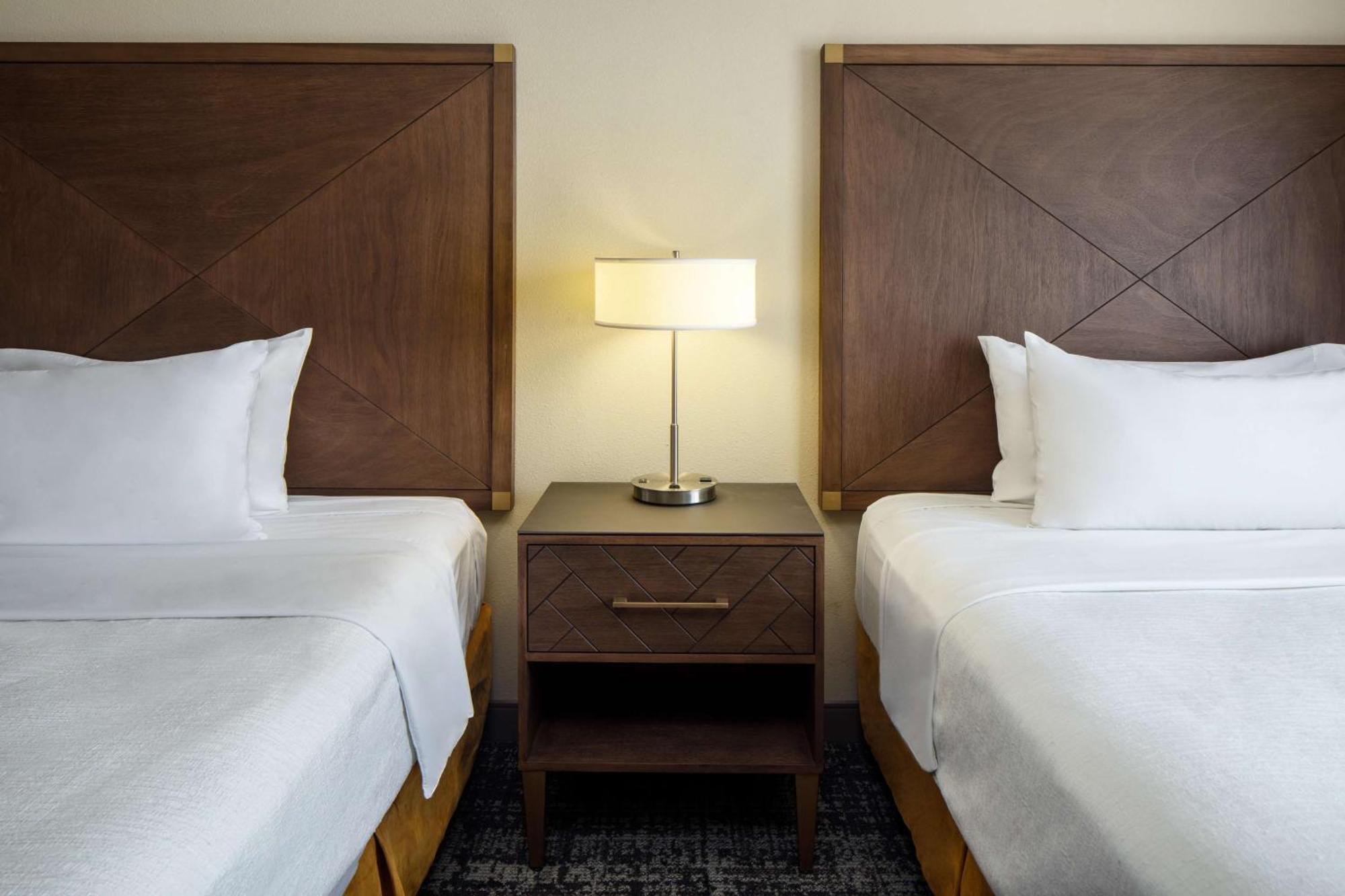 Embassy Suites By Hilton Laredo Buitenkant foto