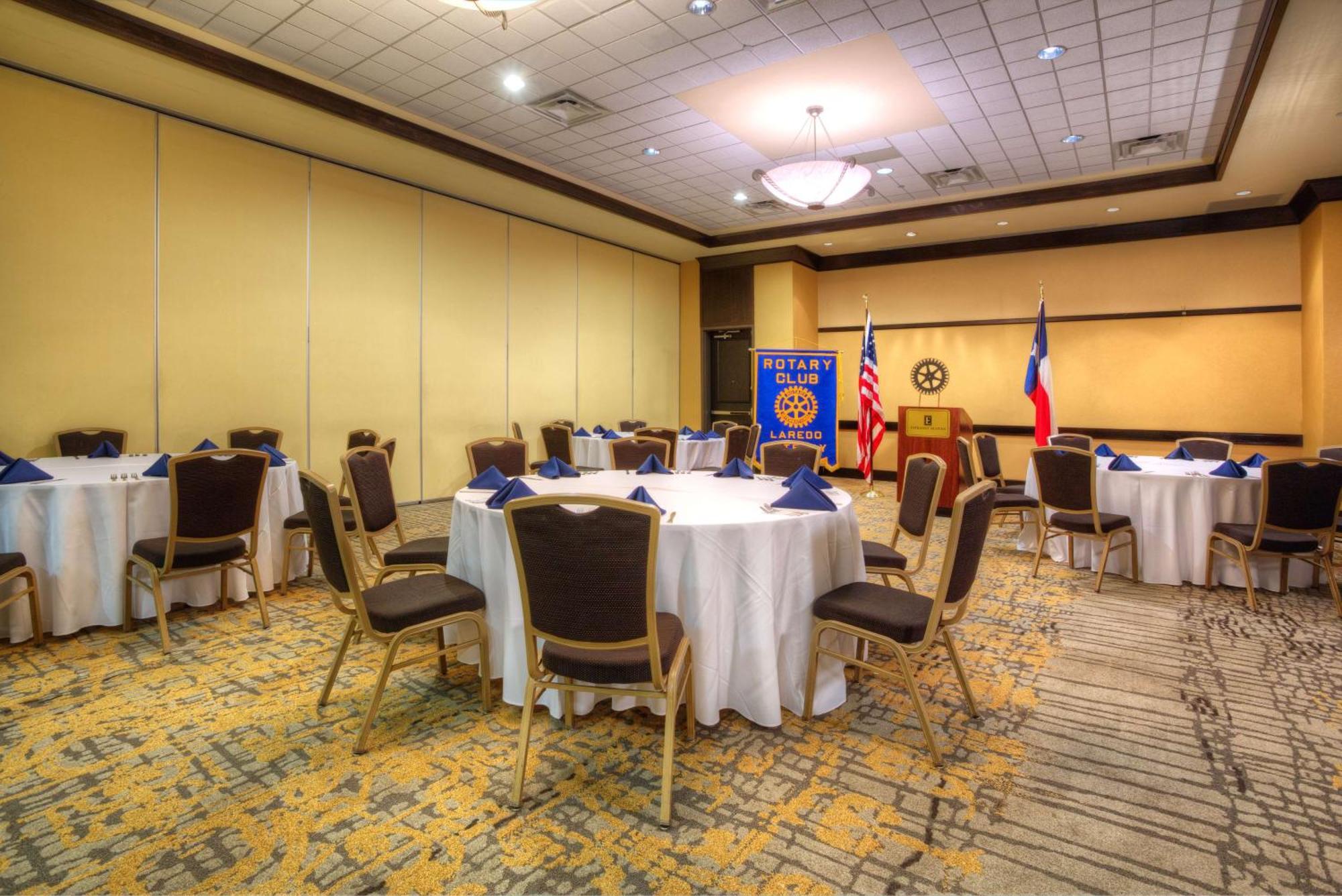 Embassy Suites By Hilton Laredo Buitenkant foto